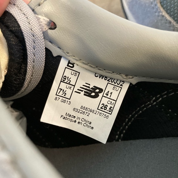 New Balance shoes - Picture 4 of 5